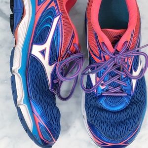 Mizuno Wave Inspire 13 Women Running Shoes
